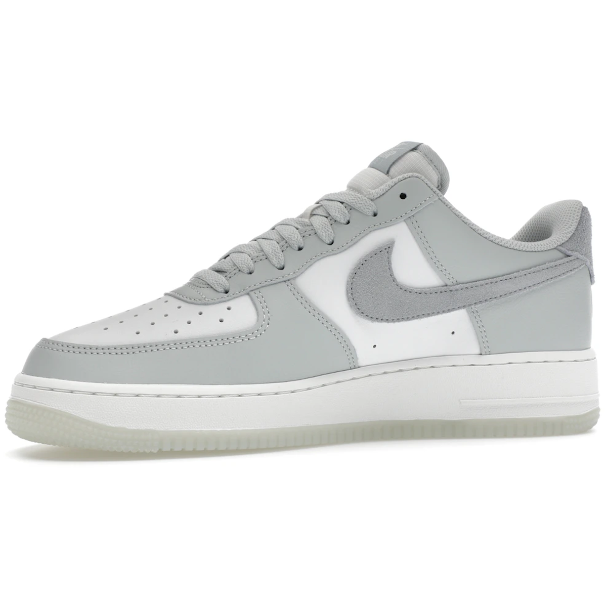 Thumbnail af Nike Air Force 1 07 Light Silver Pumice 3